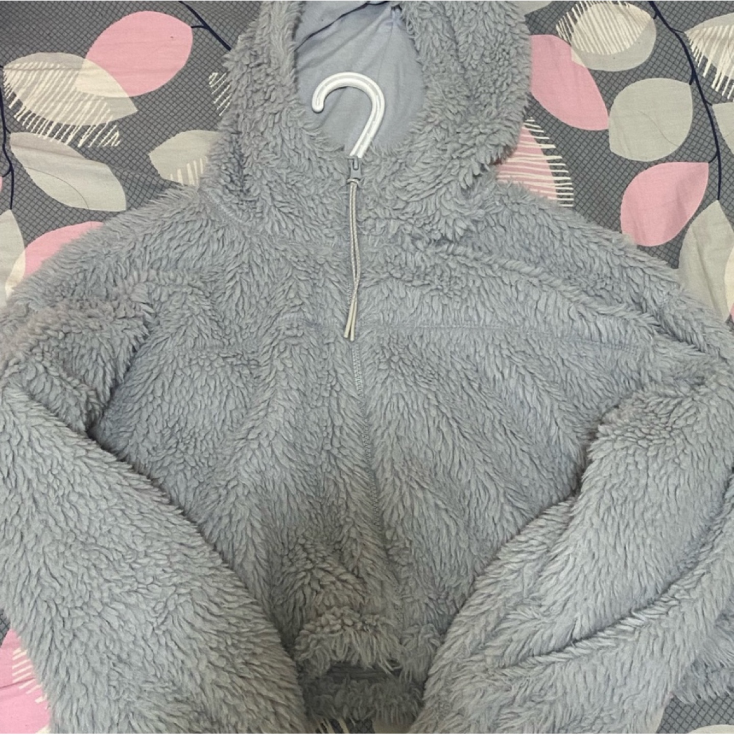 BDG Blue-Gray Hooded Cropped Teddy Jacket - XS image indicator(2)