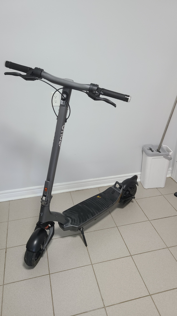 E-scooter - Apollo City 2022
