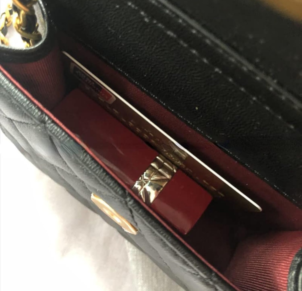 VINTAGE Y2K Liz shoulder bag for SALE image indicator(9)