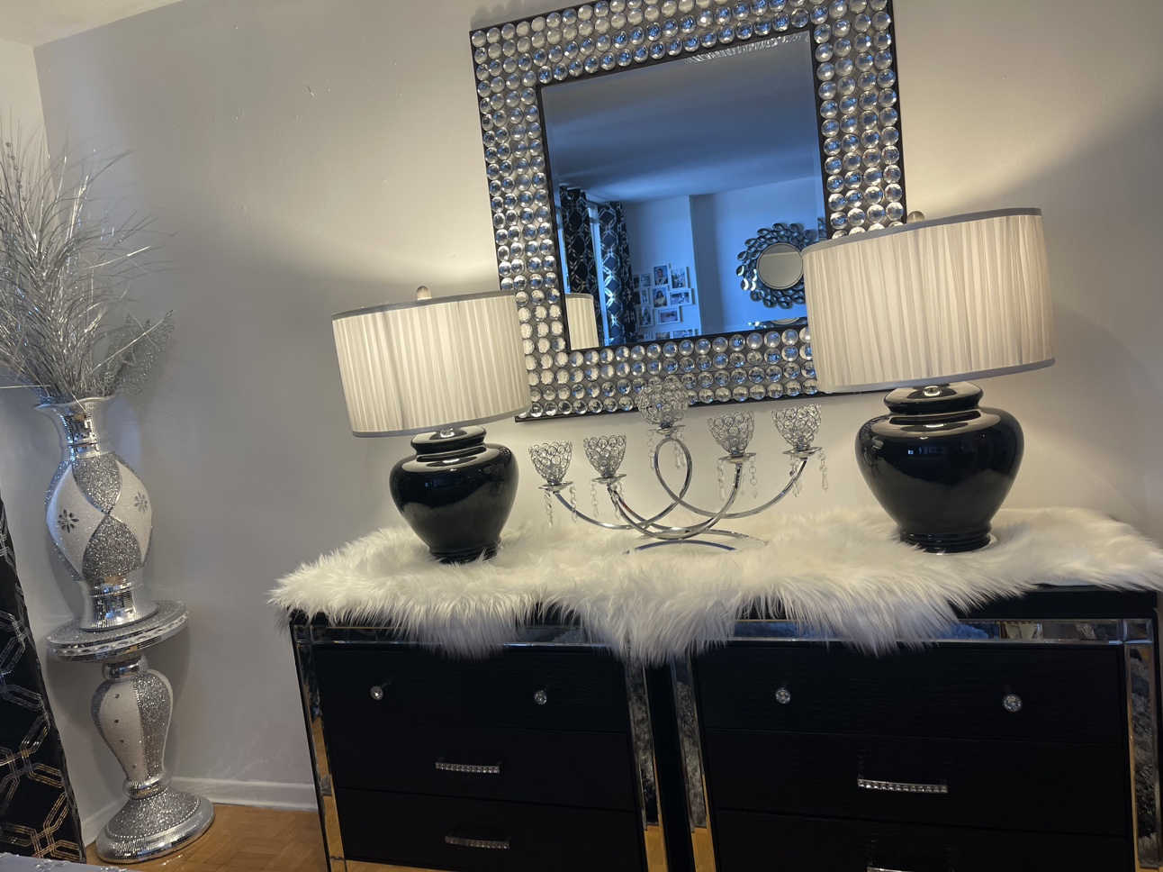 Lamps / side table image indicator(4)