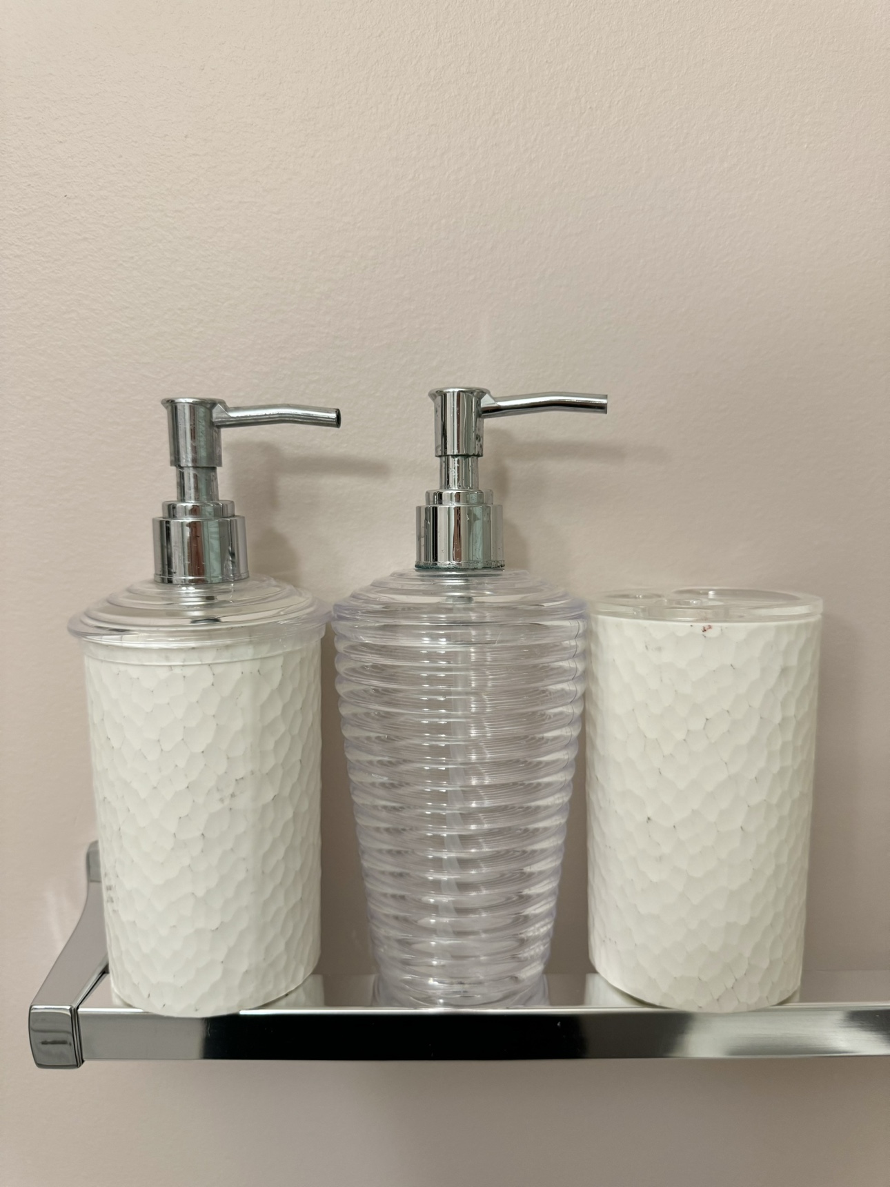 Bathroom Accessory Set (Soap dispenser & toothbrush holder) thumbnail
