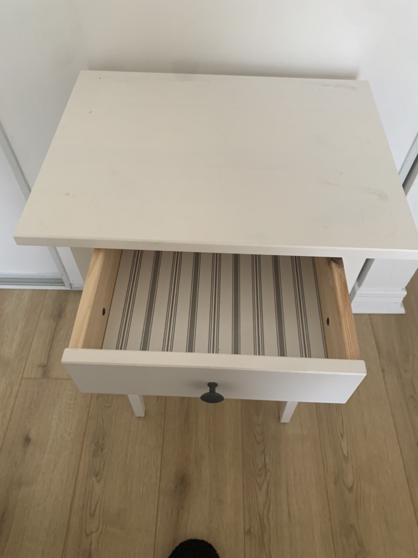 IKEA HEMNES Nightstand - photo 2