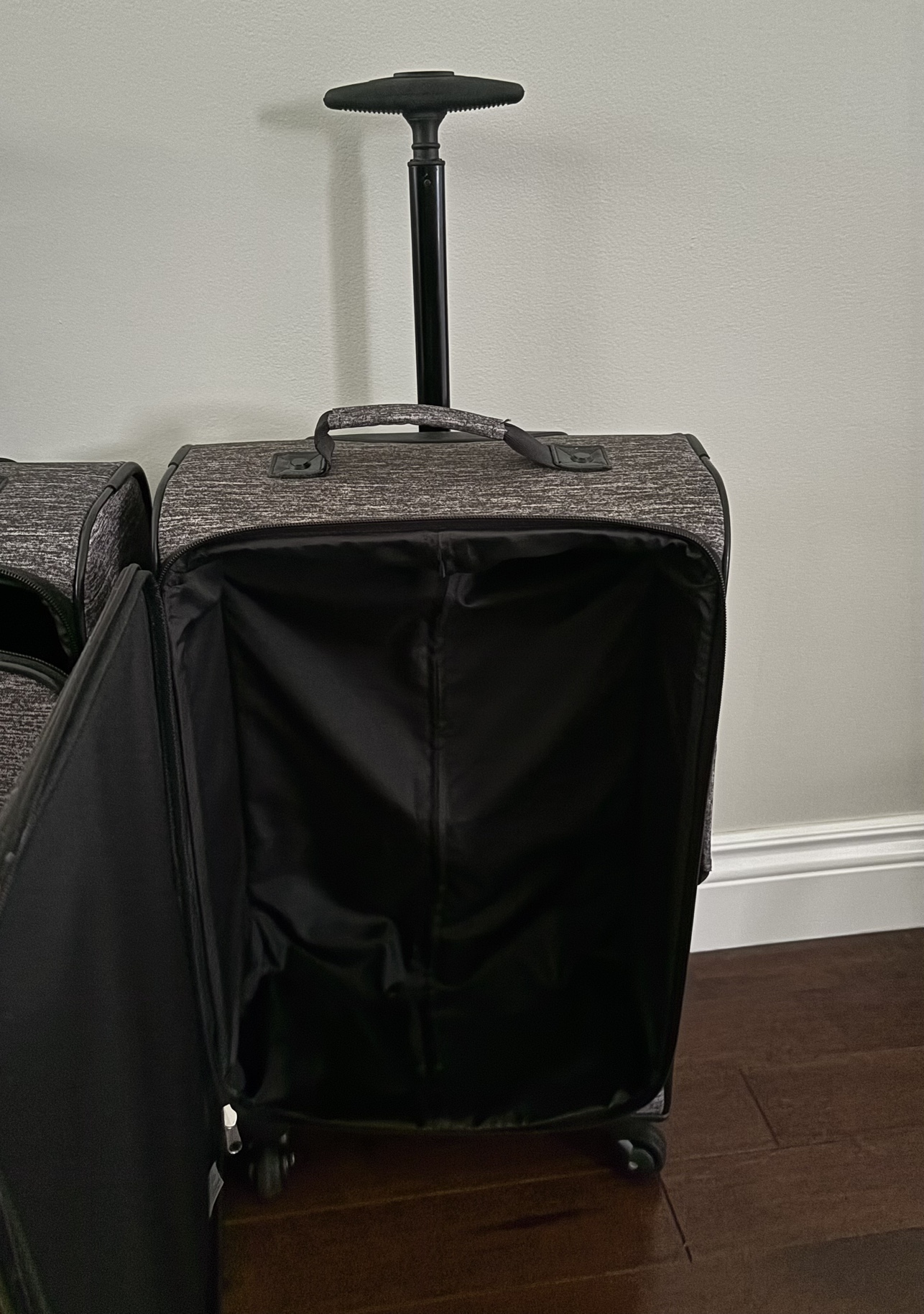 Victoria Secret Pink Suitcase - photo 4