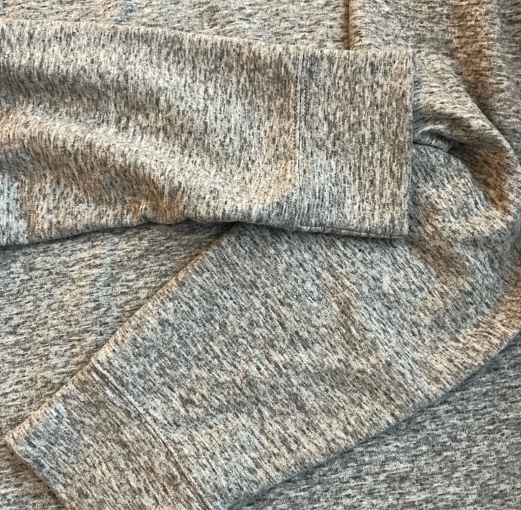 32 Degree HEAT Gray Sweatshirt - Womens image indicator(4)