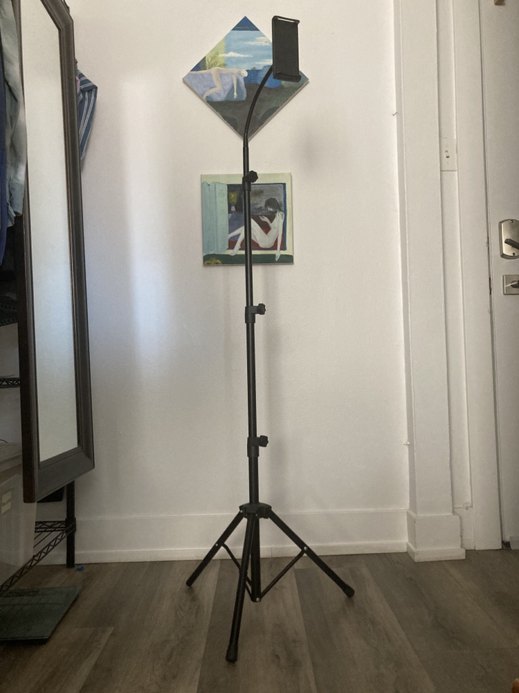Tripod phone stand