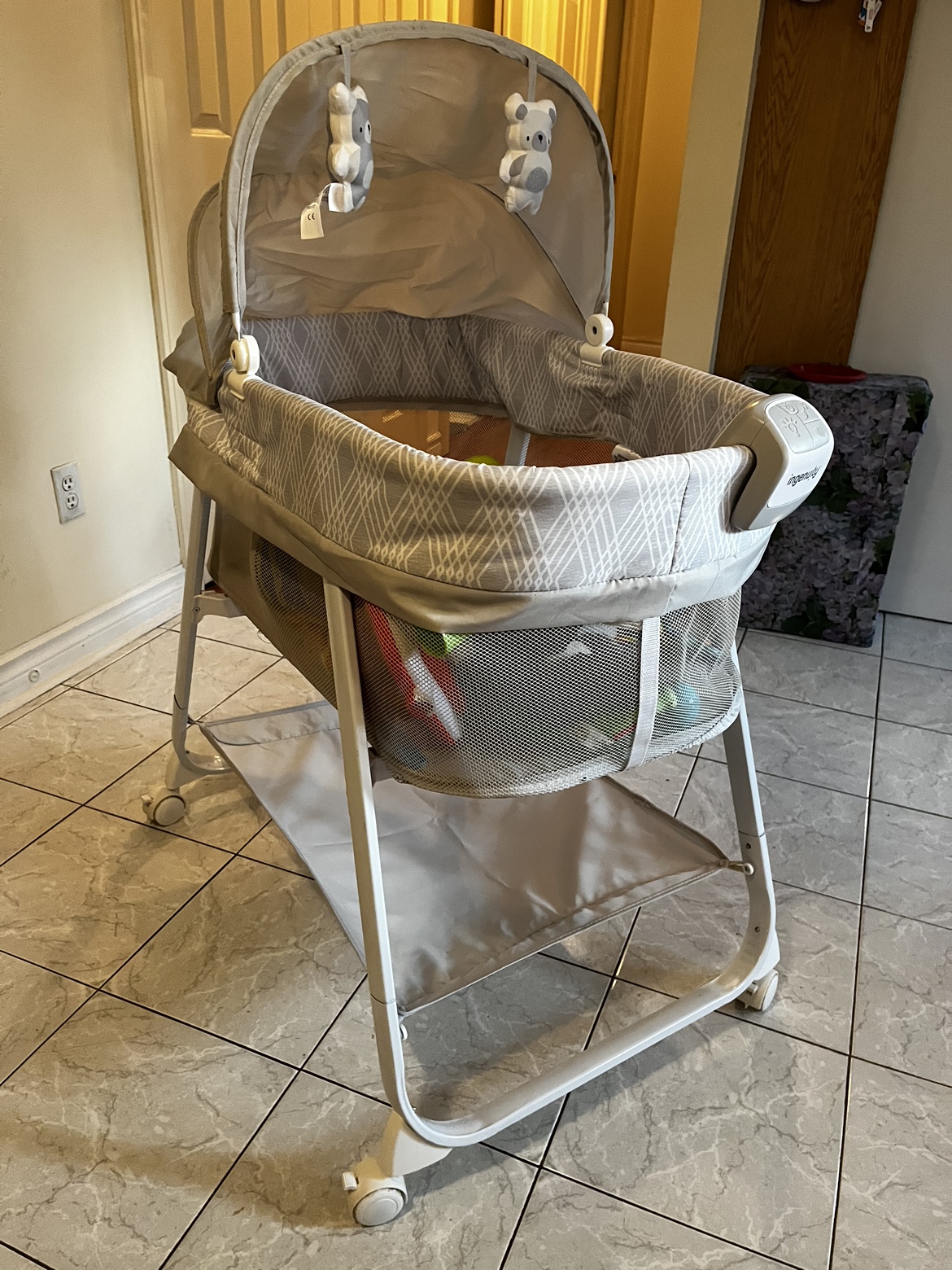 Ingenuity soothing Baby Basinet - photo 2