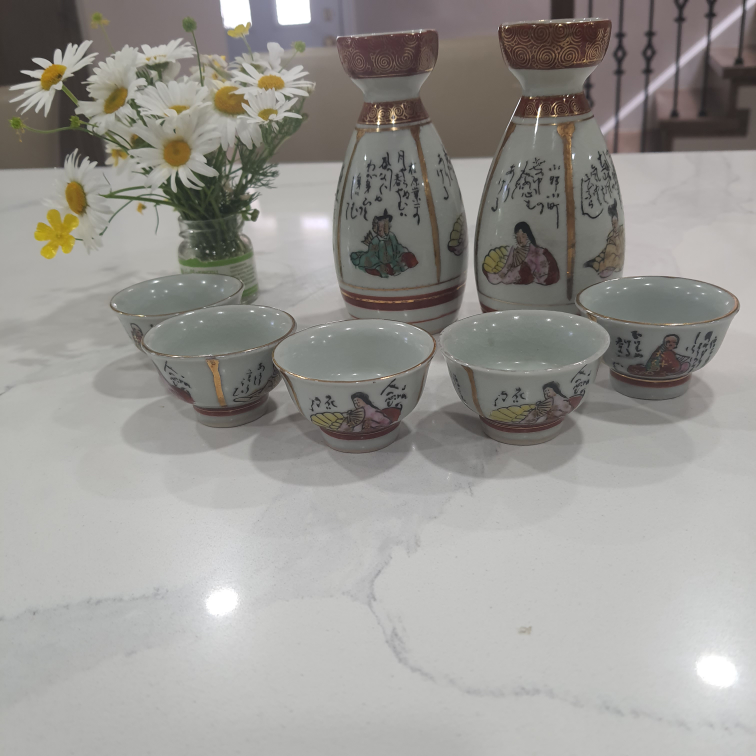 7 pc vintage Japanese sake set, including 2 bottles and 5 cups - photo 2