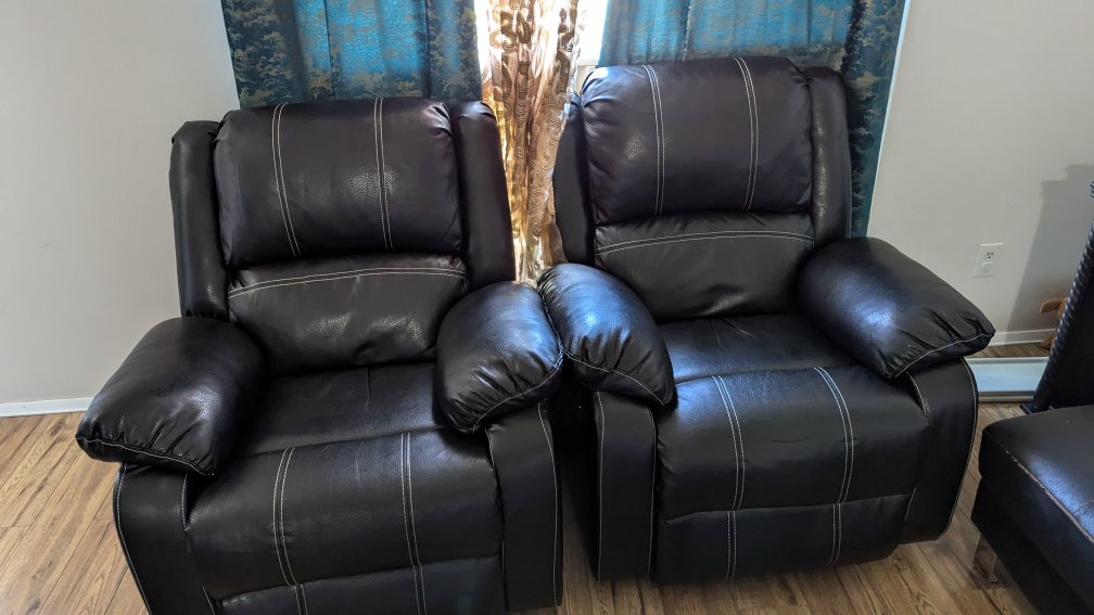 4 Chairs - photo 2