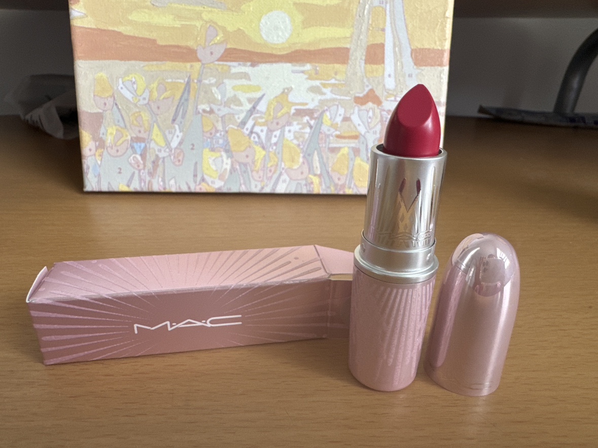 Brand new Mac lipstick