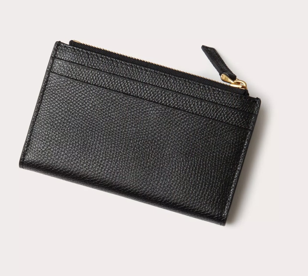 VLOGO SIGNATURE GRAINY CALFSKIN CARDHOLDER WTH ZIPPER - photo 3