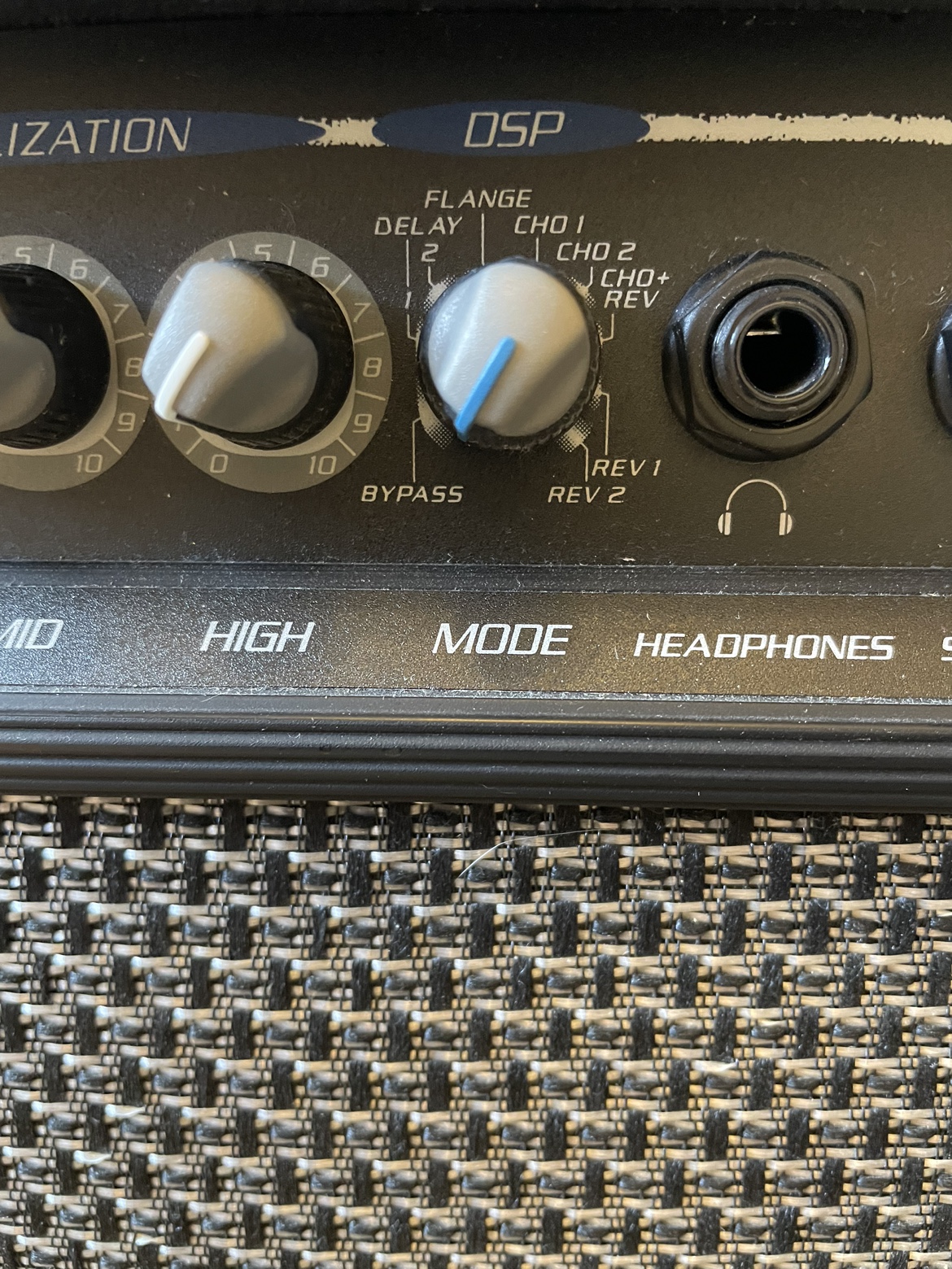 Crate GFX combo guitar amplifier image indicator(5)