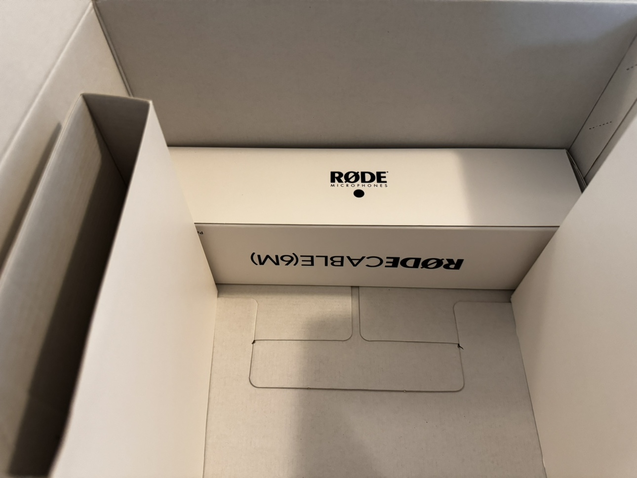 rode nt2-a with mic stand - photo 2