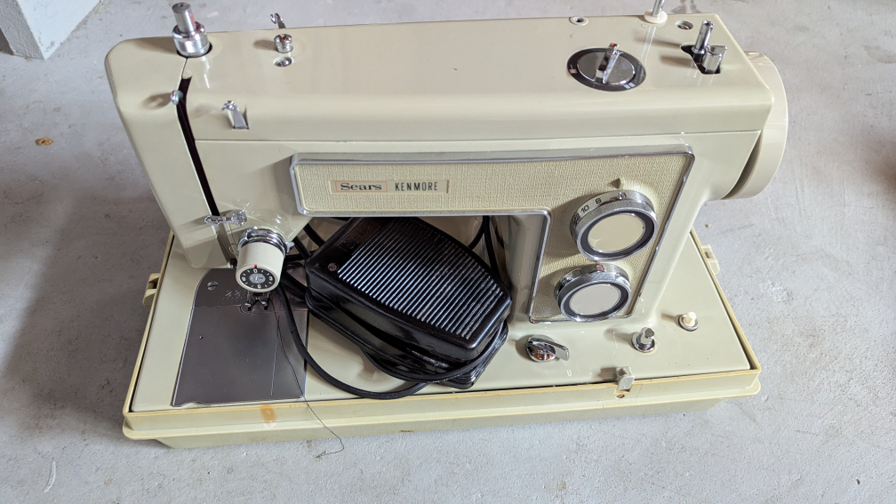 Sears Sewing machine - photo 2