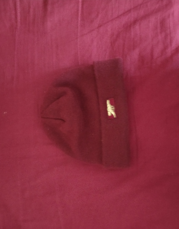 Umbrella, mittens and Beanies image indicator(5)