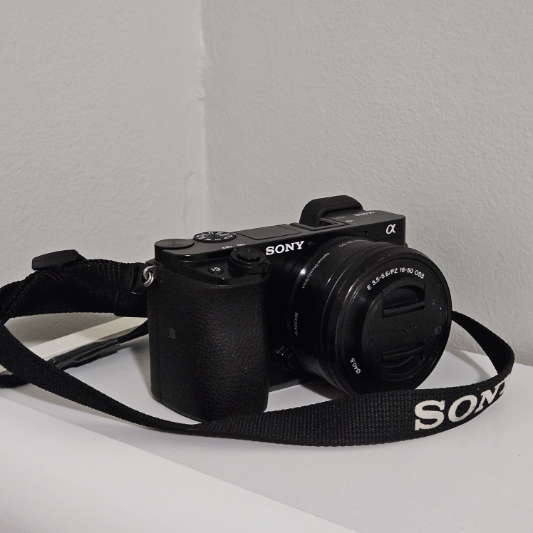 SONY a6100 Camera thumbnail