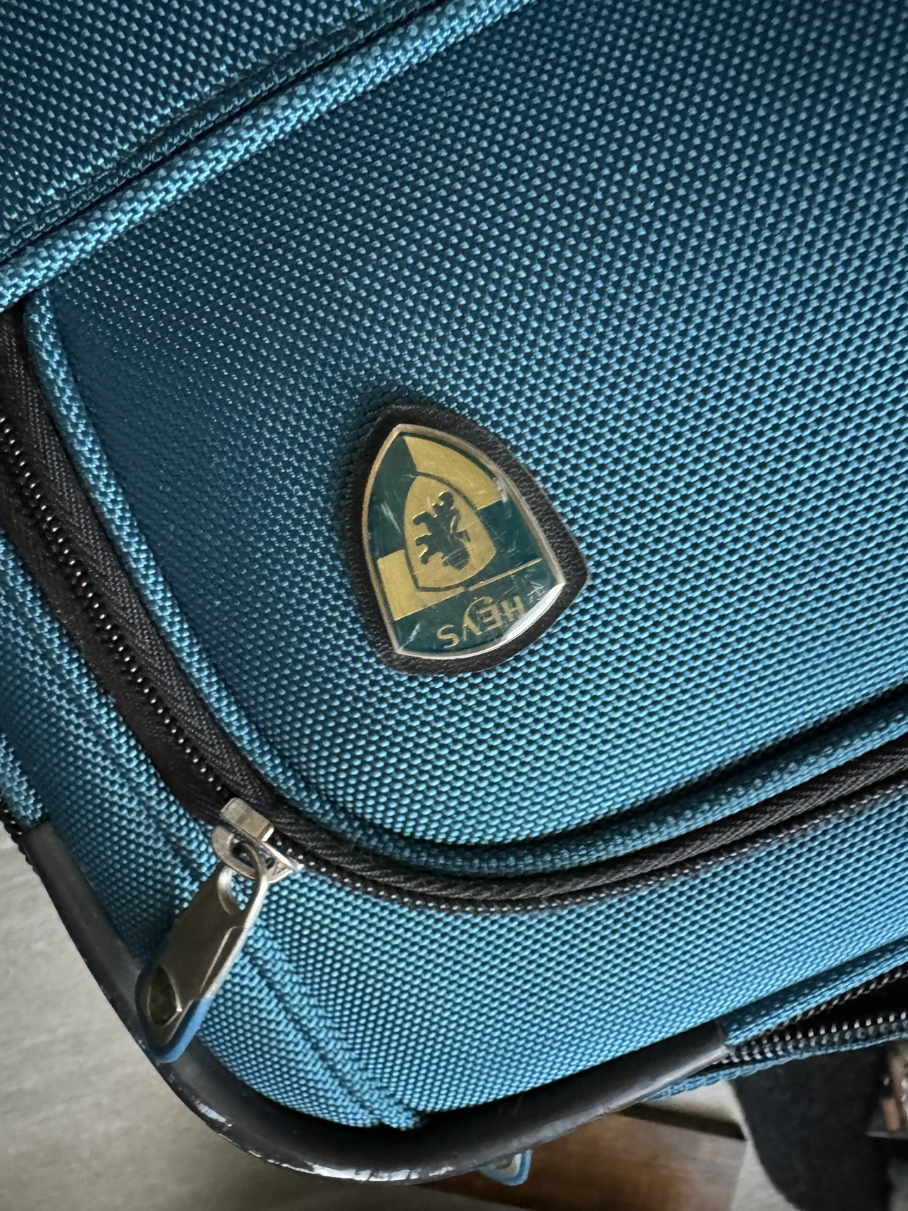 Heys suitcase - photo 4