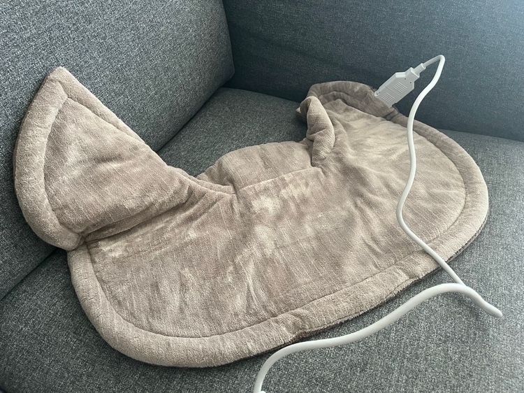 Electric heating pad for shoulders & neck - photo 4