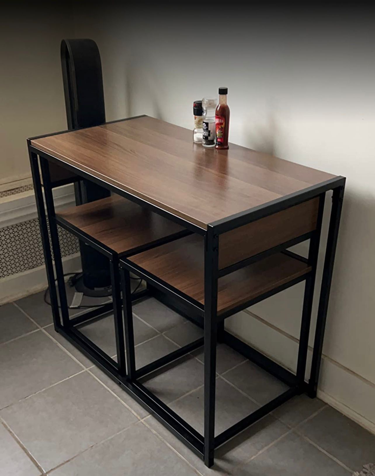 Dinner table for two thumbnail