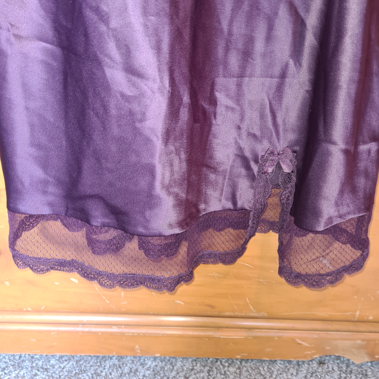 Purple laced night dress - Darjeeling image indicator(3)