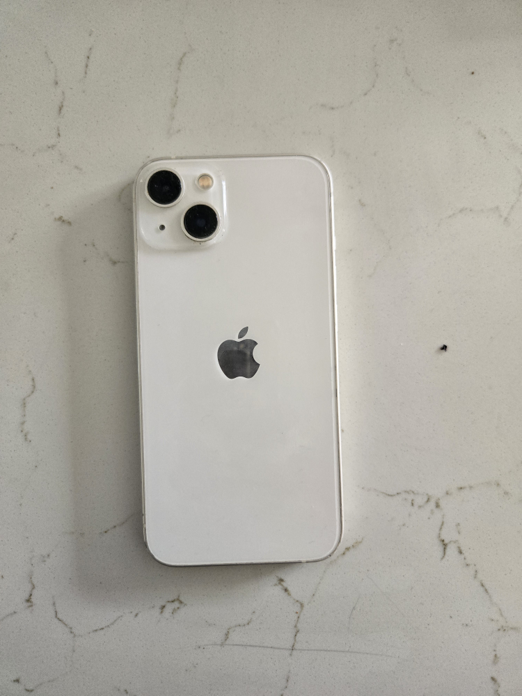 iPhone 13