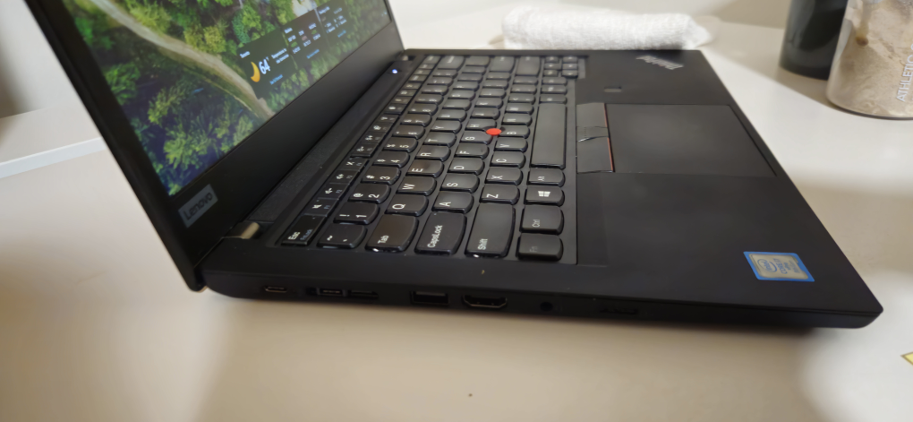 Lenovo ThinkPad T490 image indicator(2)