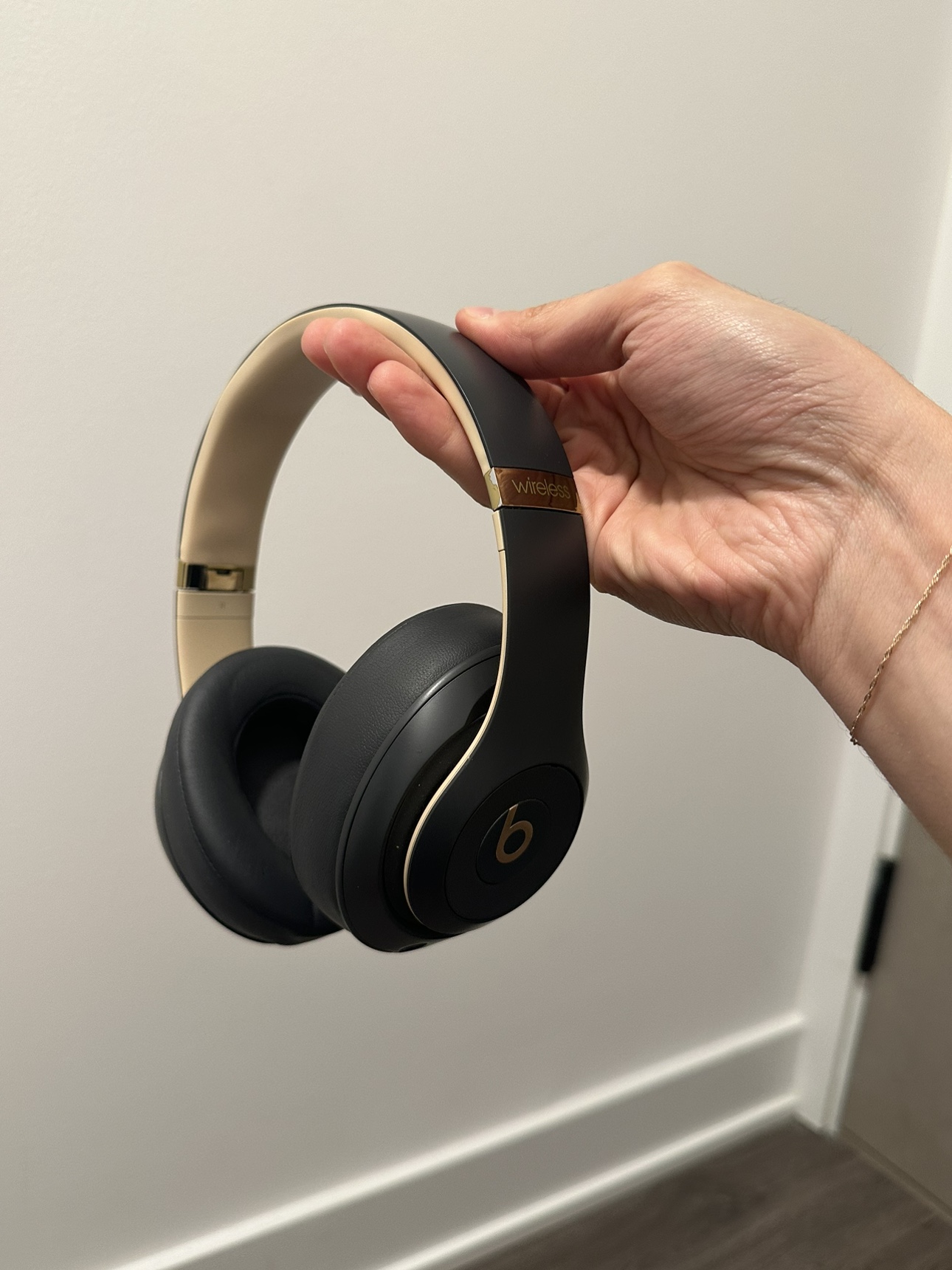 Beats Studio 3 - Wireless Headphones - photo 5