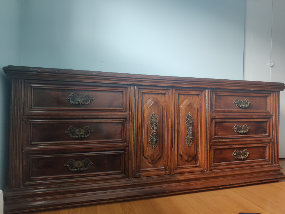 Dresser thumbnail