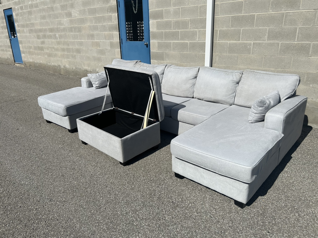 FREE DELIVERY• GREY U SHAPE SECTIONAL COUCH SET / SOFA w/OTTOMAN - photo 2