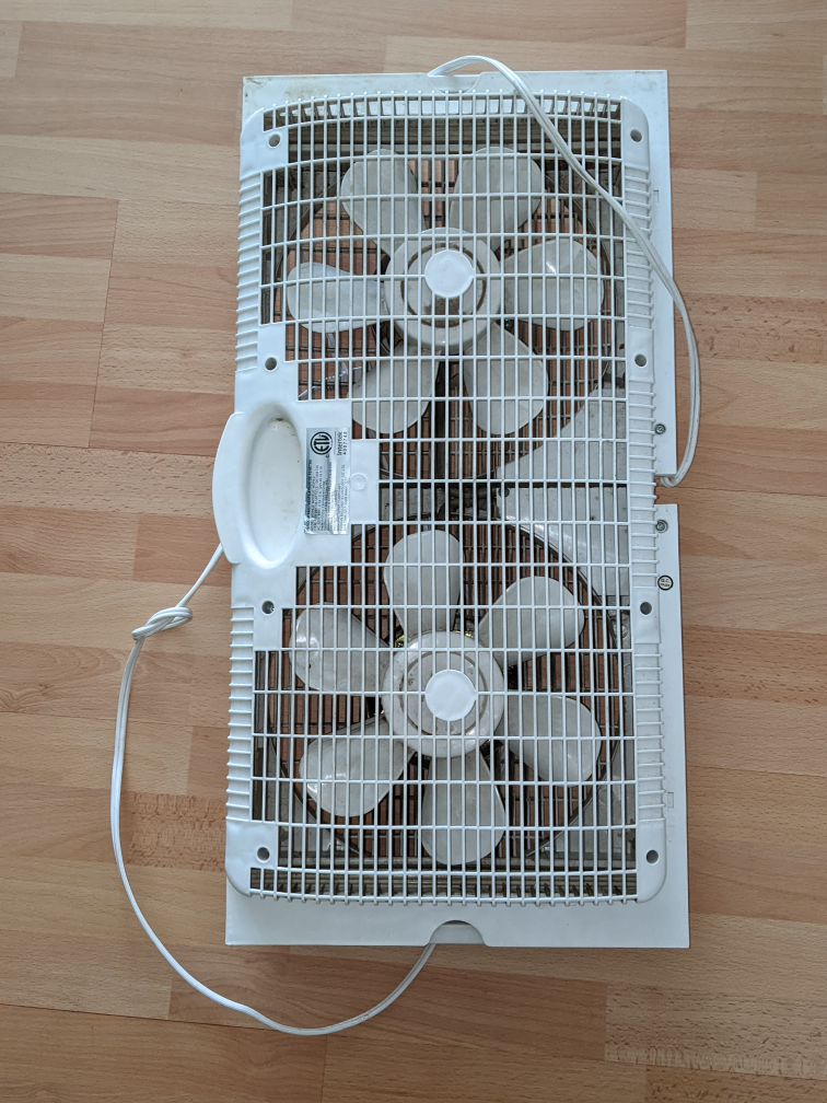 READ AD: old window fan. Seems to only work in the med to high thumbnail