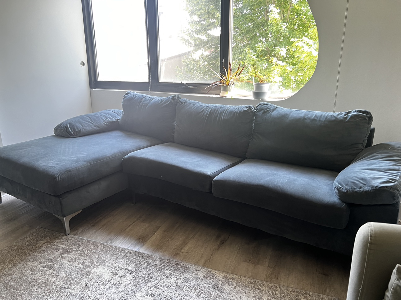 Sectional - photo 2