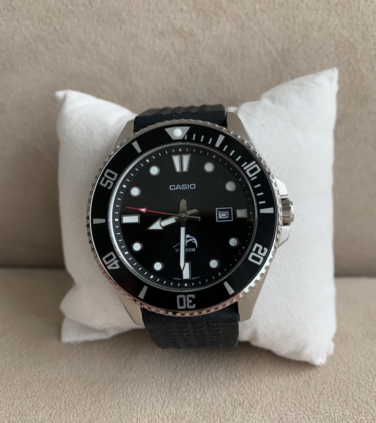 Casio Duro dive watch thumbnail