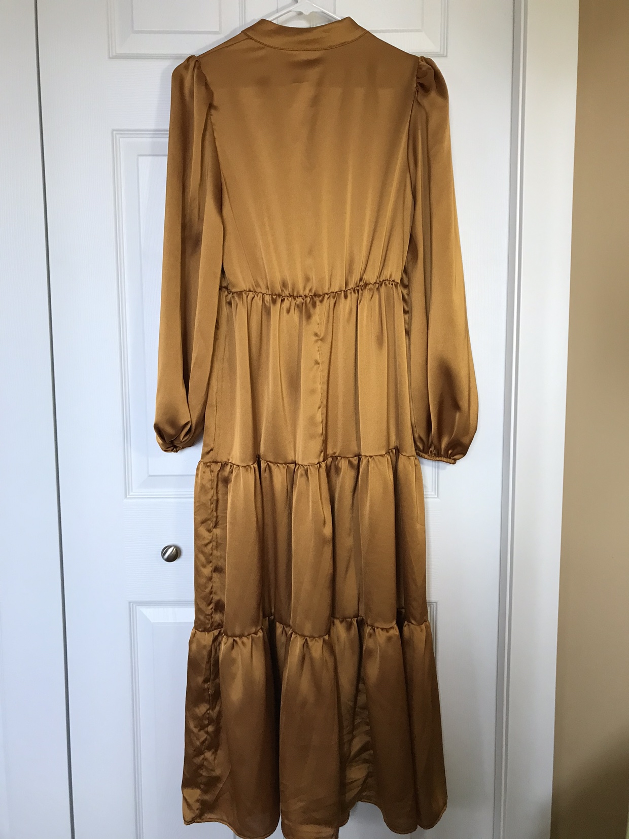 Modely Lantern Sleeve Ruffled Belted Satin Dress - photo 5
