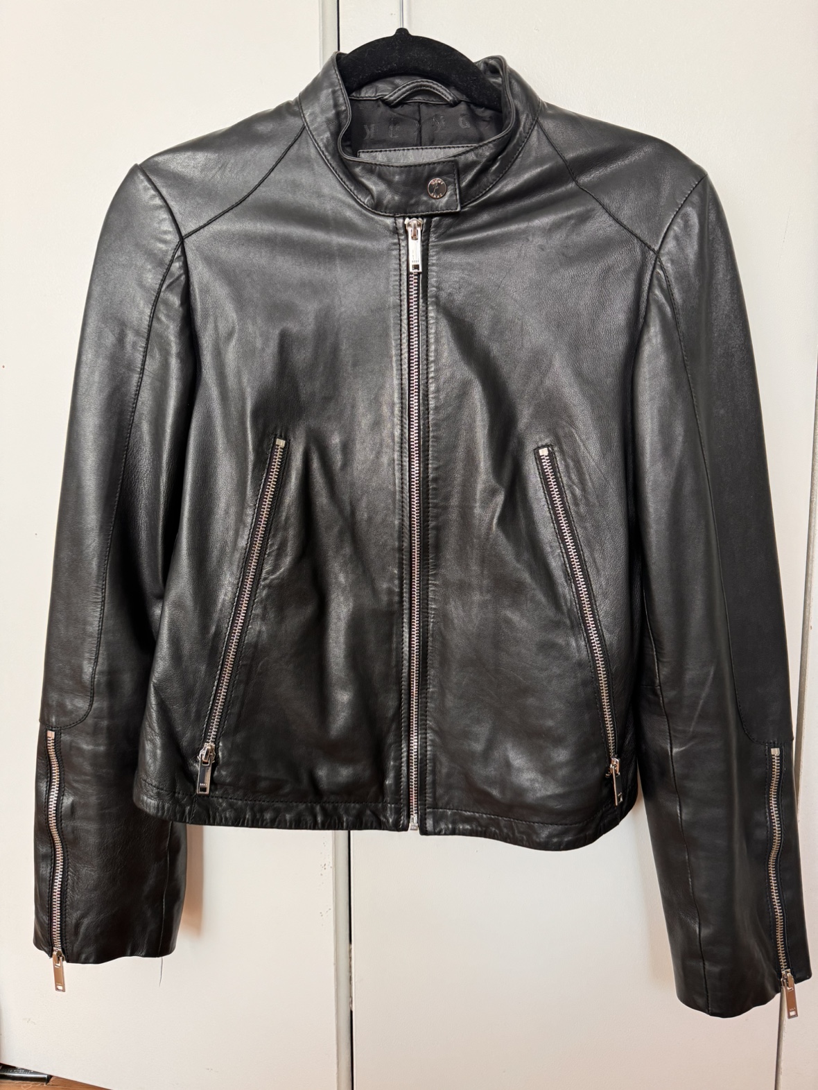 Leather Jacket size small - photo 2