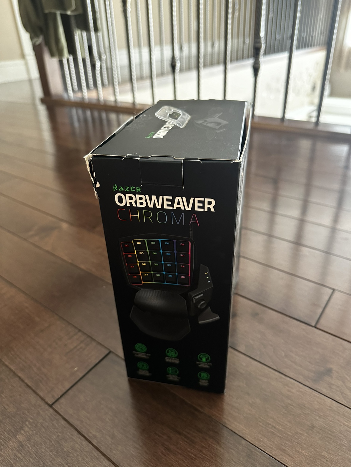 Razer Orbweaver Chroma image indicator(2)