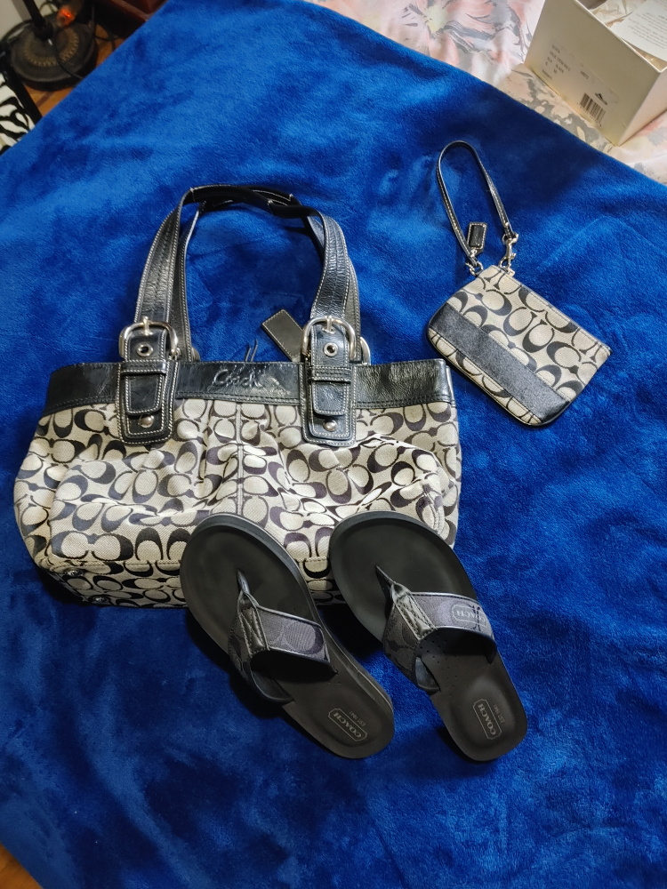 Vintage Coach Bundle - photo 3