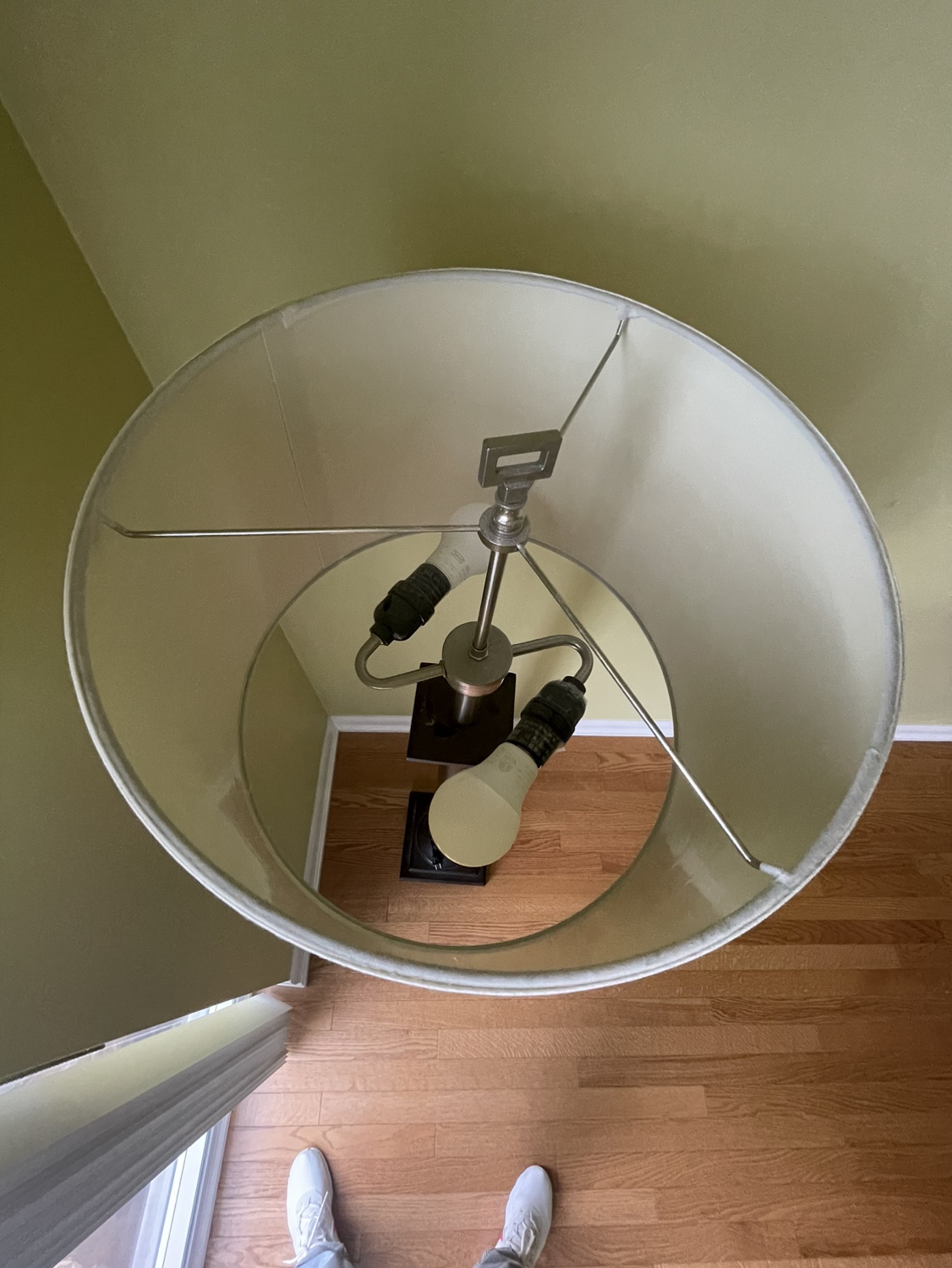 Floor lamp image indicator(2)