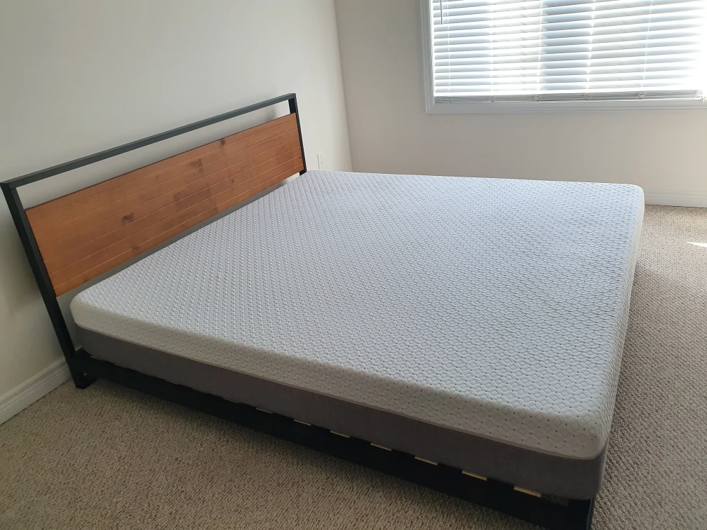 king size bed #freecycle