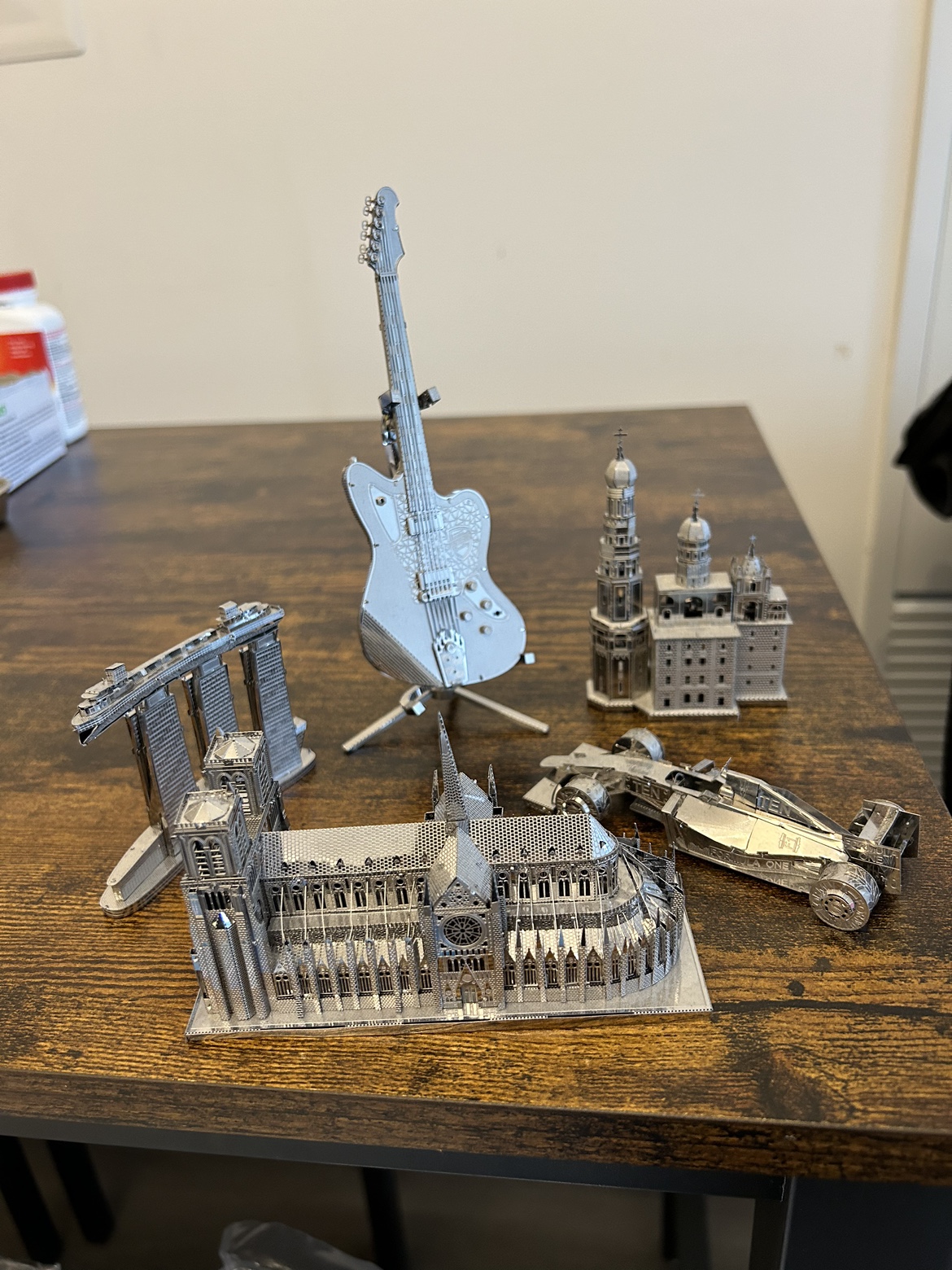 Display metal puzzle 5 pieces