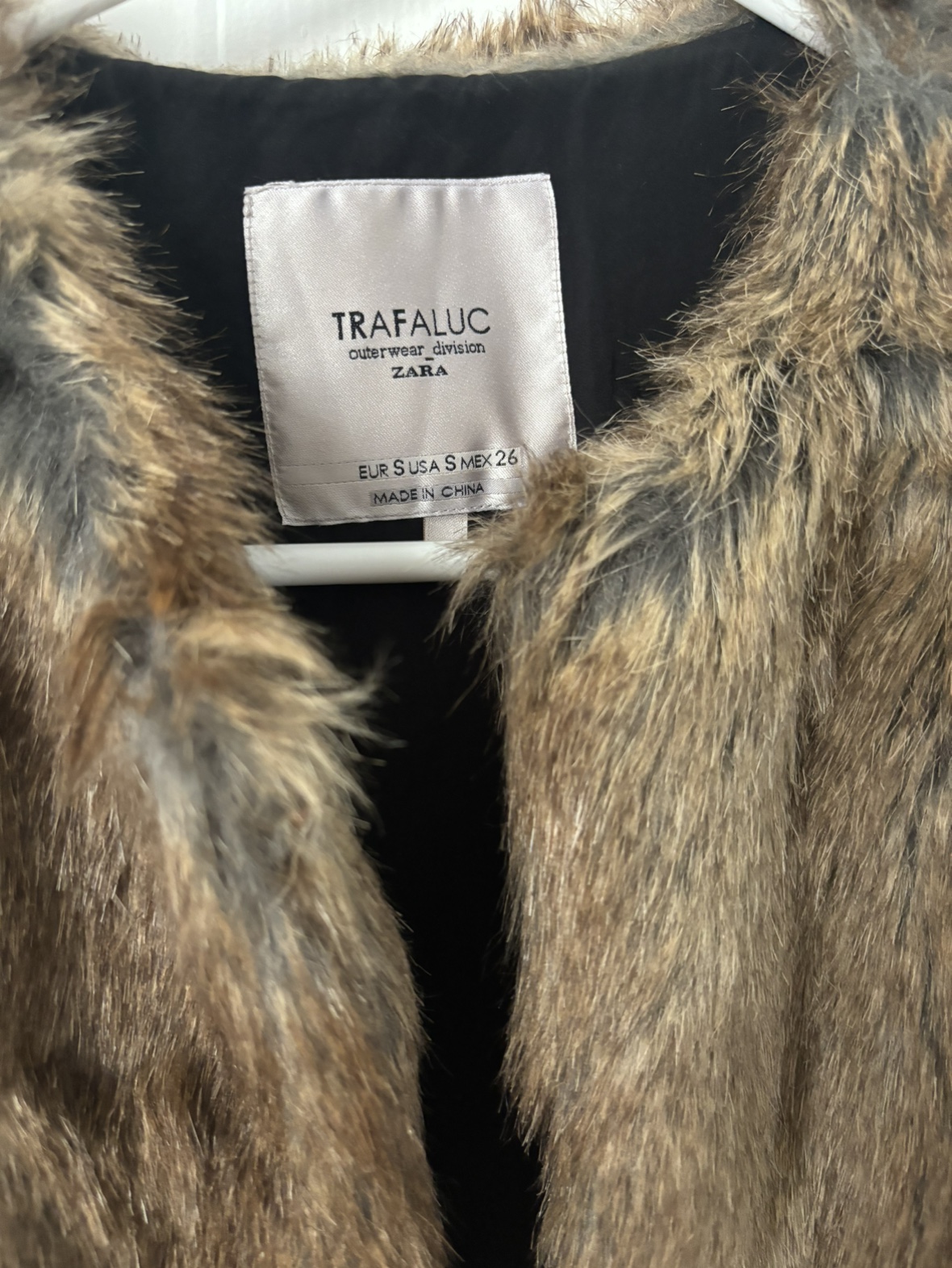 Zara fur blazer sleeveless - photo 2