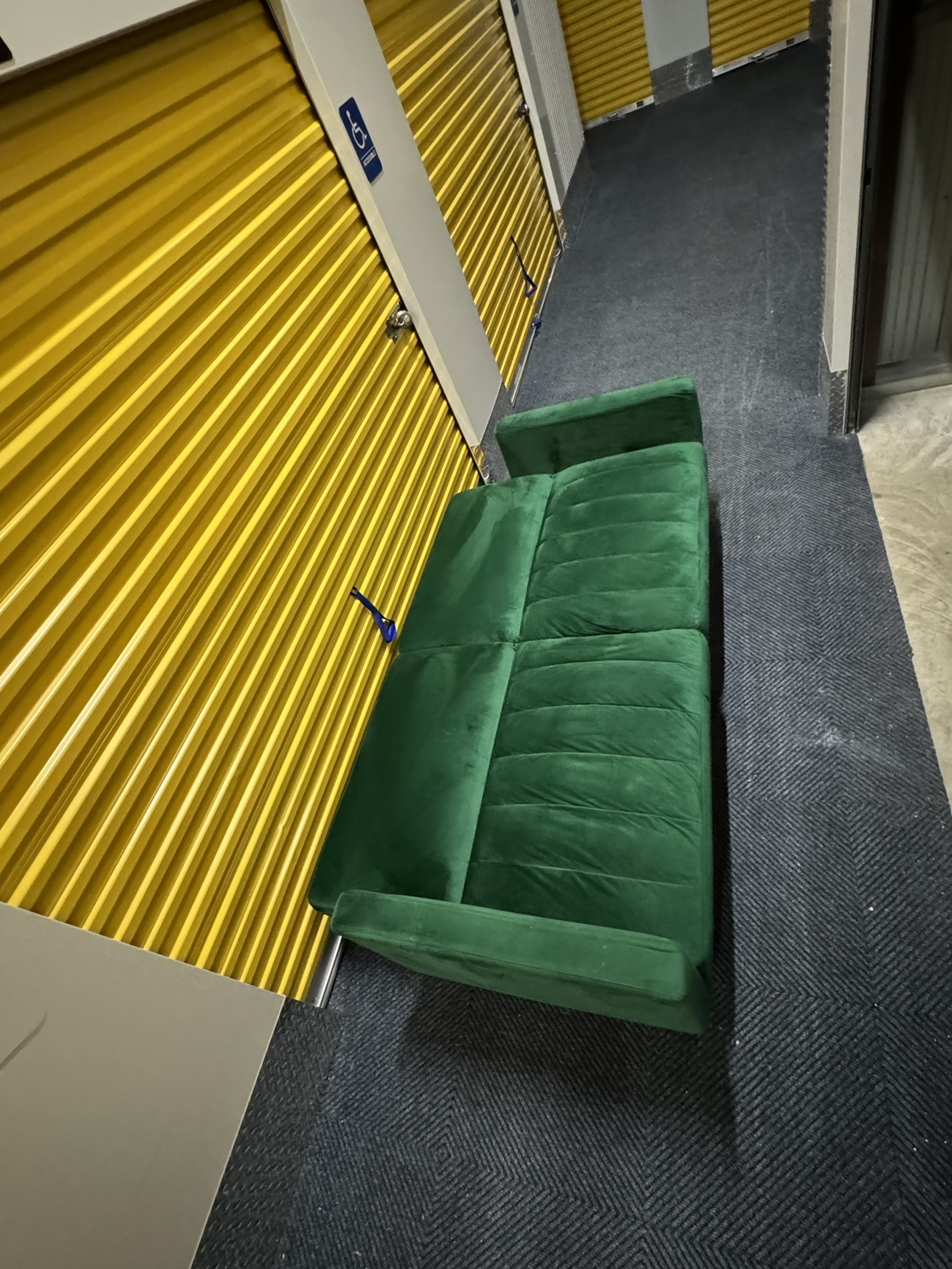 Sofa - photo 5