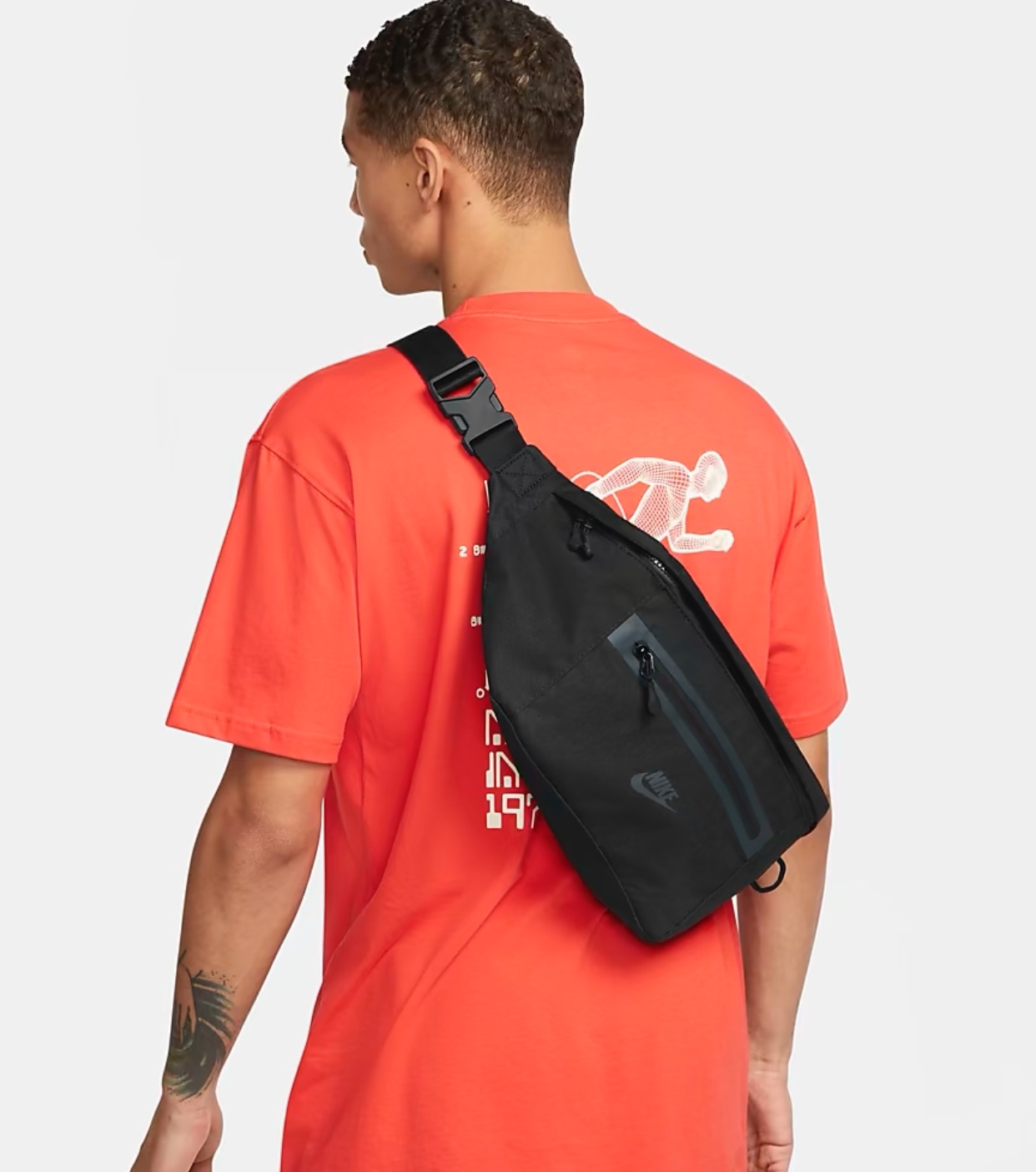 Nike Premium Hip Pack 8L White image indicator(4)