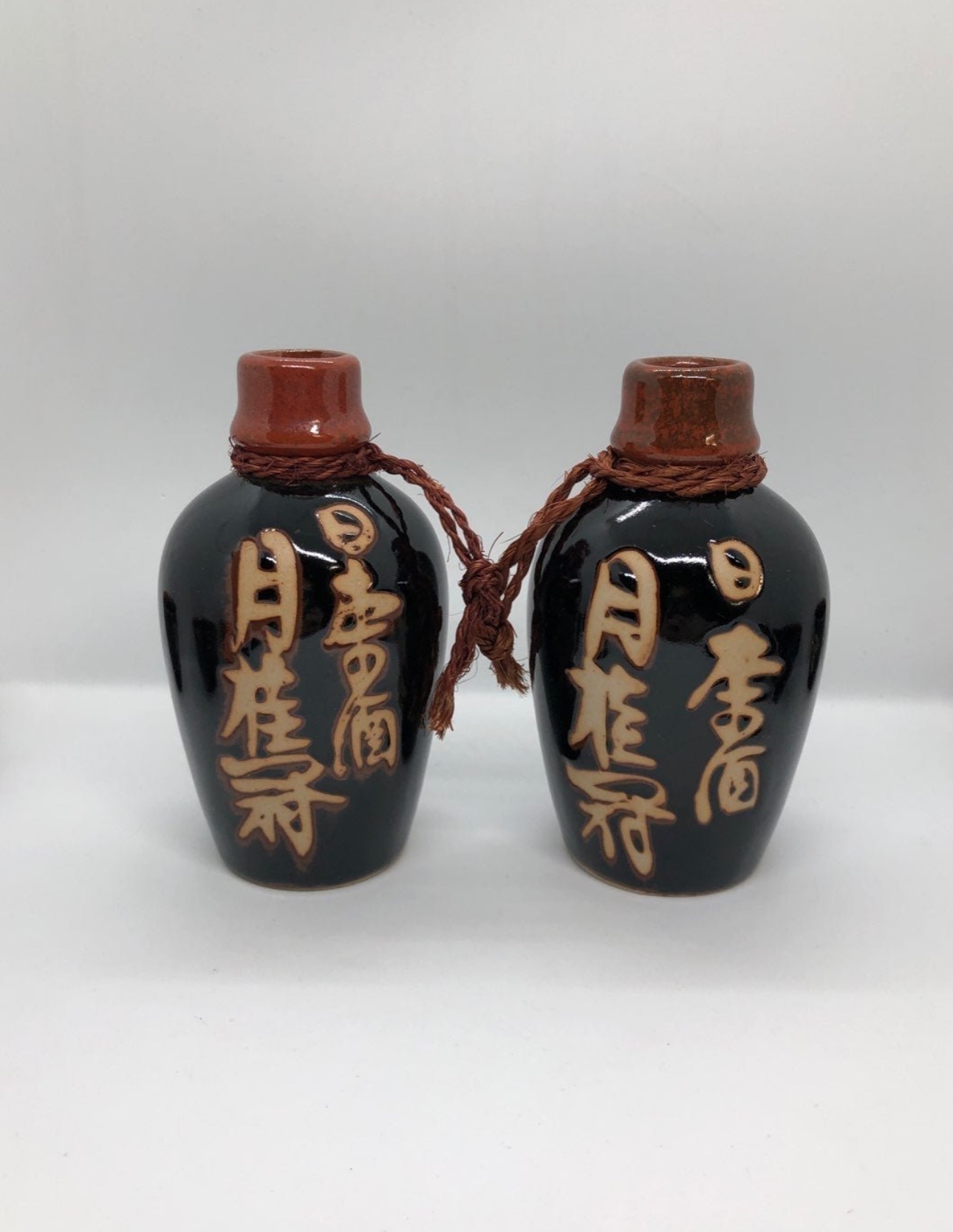 Antique Japanese Sake Set - photo 3