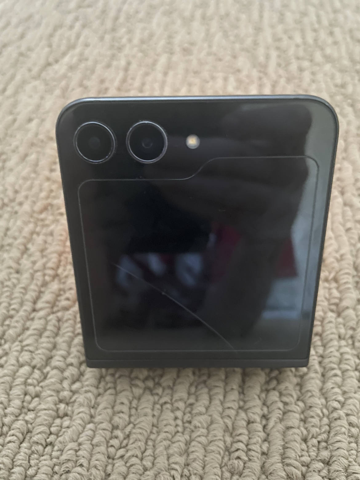 Samsung Galaxy Z Flip 5 - photo 3