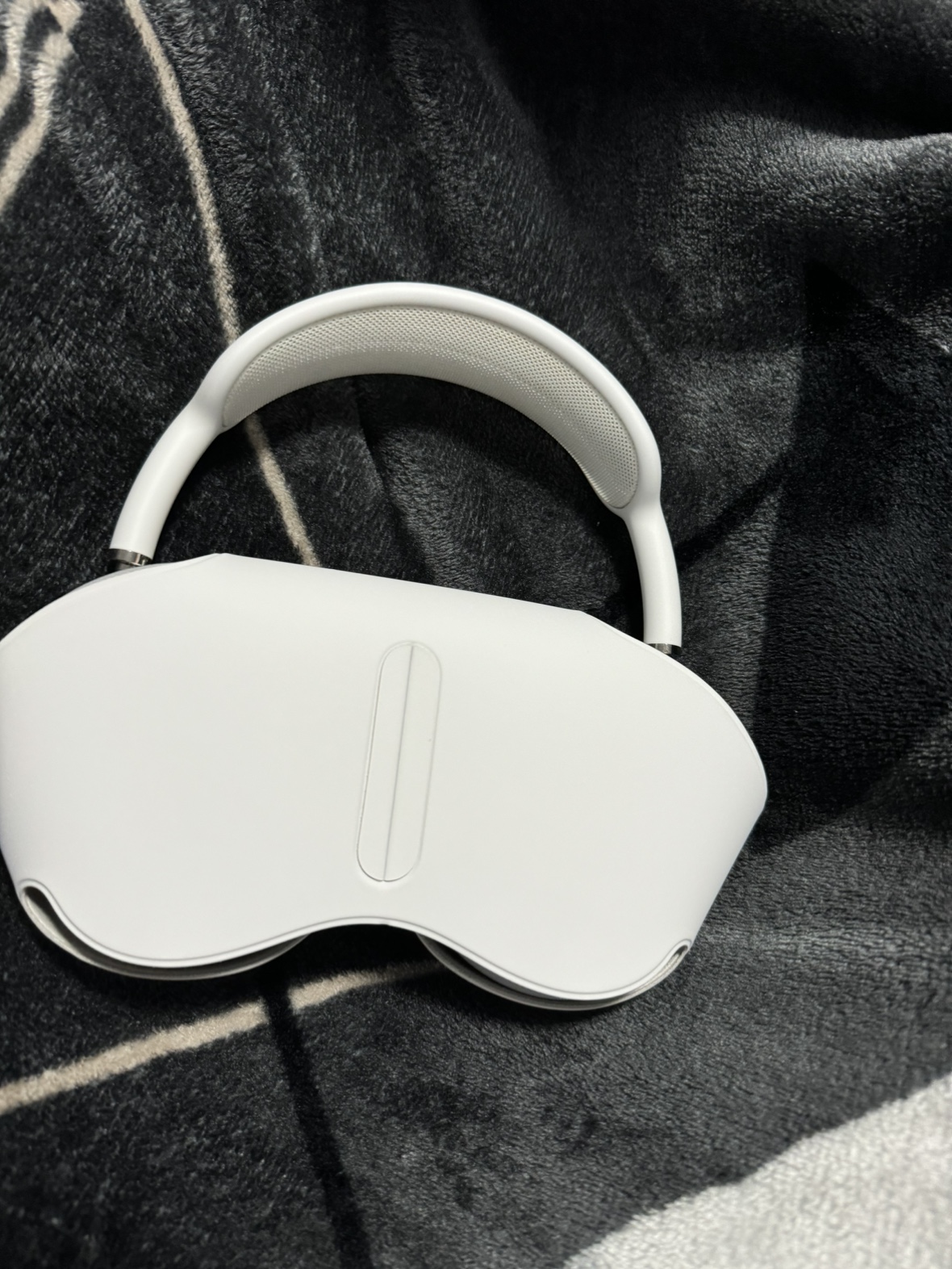 Apple air pods max silver