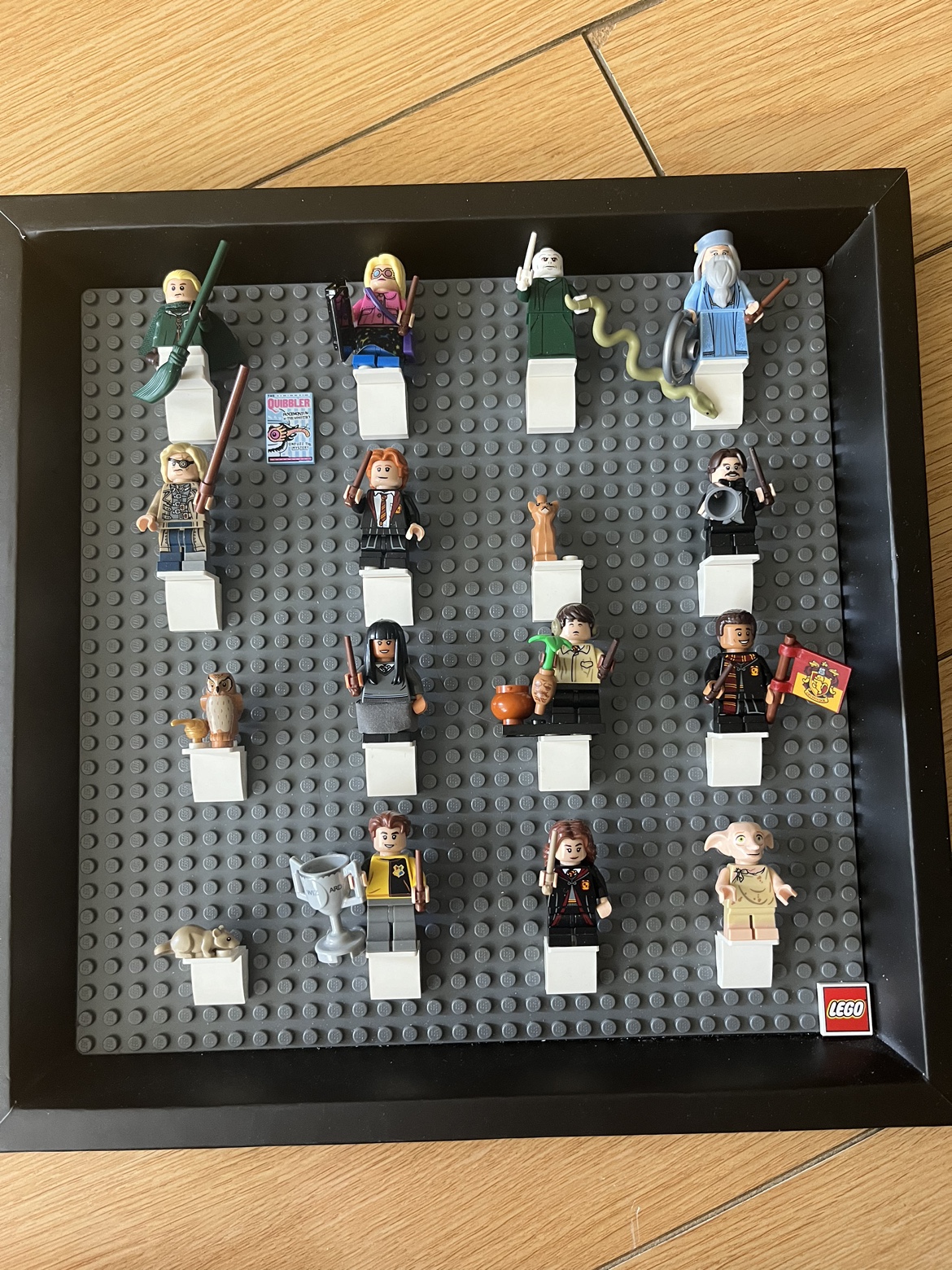 Lego mini figures