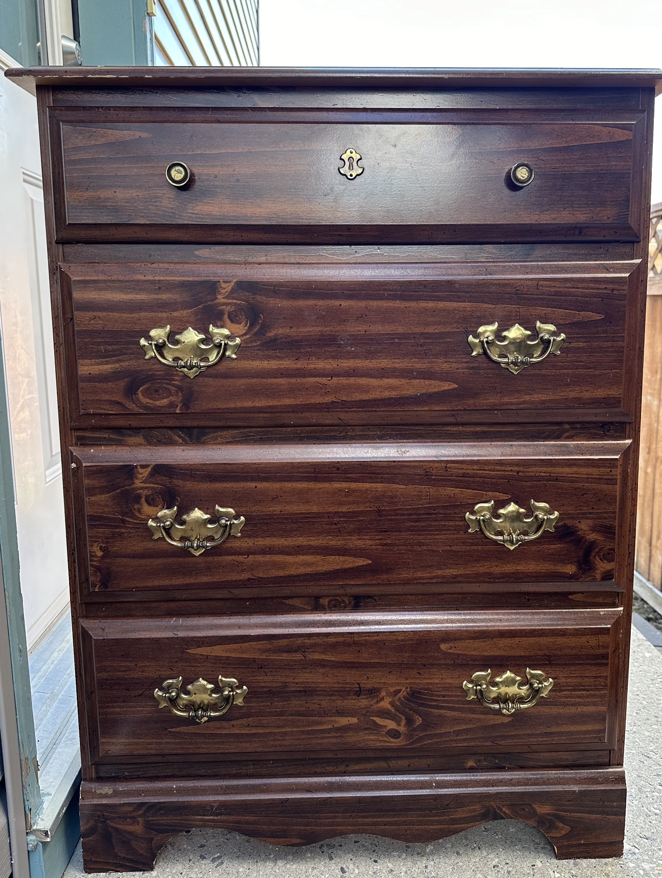 Dresser/Drawer thumbnail