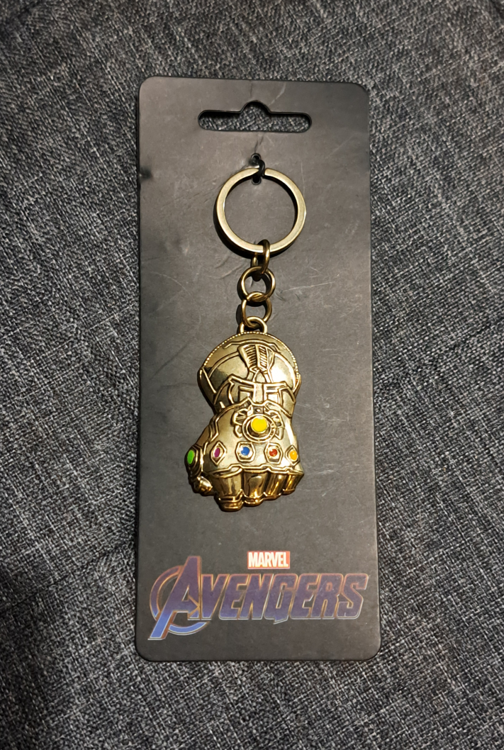 Avengers Infinity Gauntlet keychain thumbnail