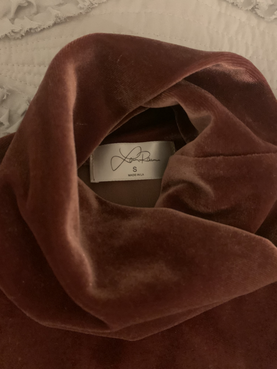 LR crushed velvet set *new* image indicator(4)