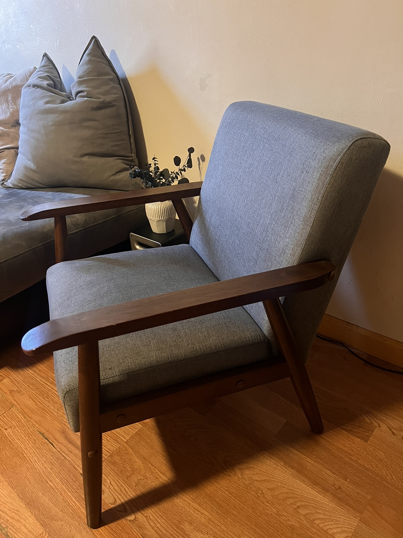 Accent Chair