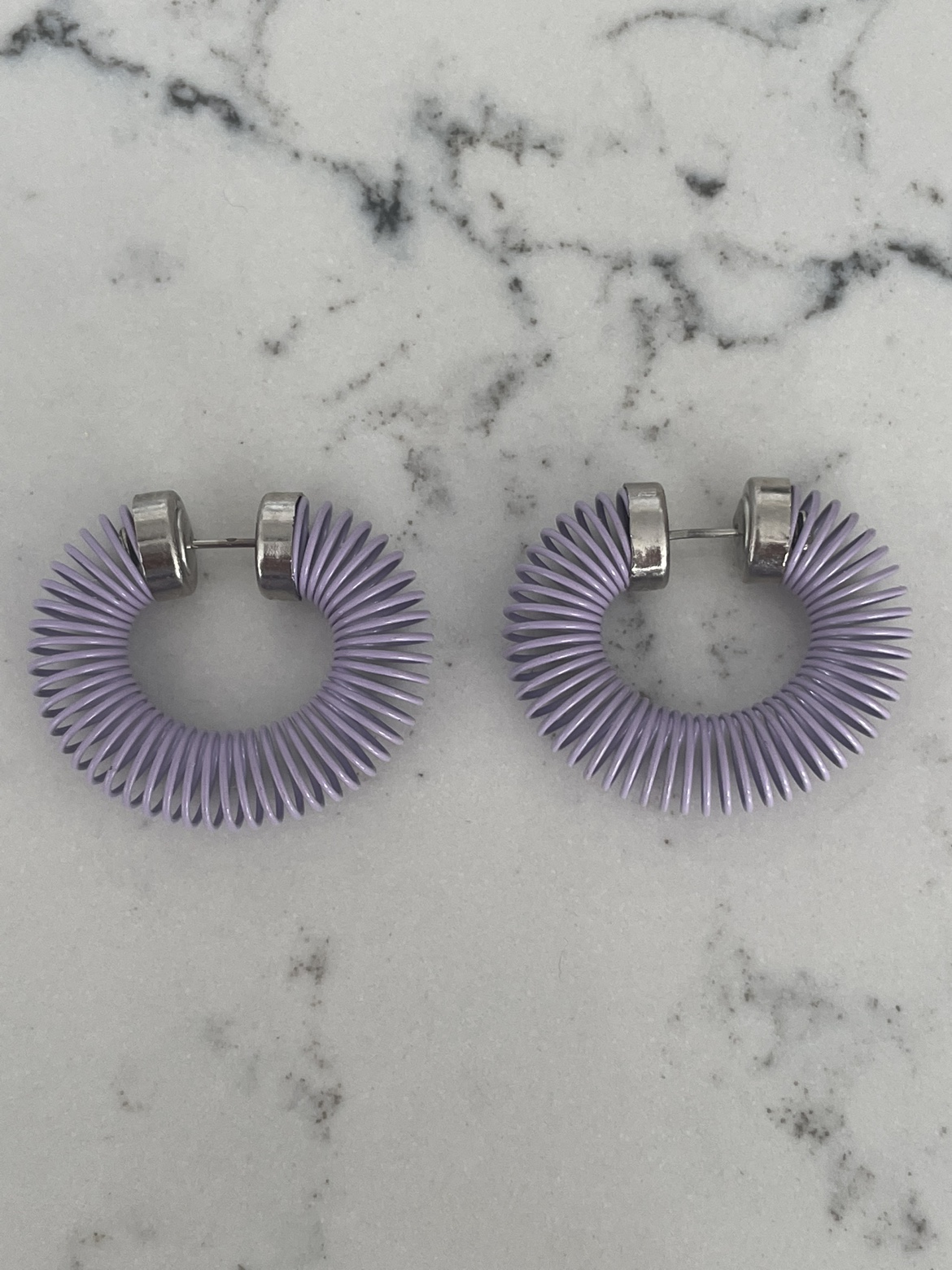 Stretchy wired hoops - photo 2